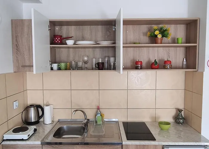 Zvezda Lux Крушевац